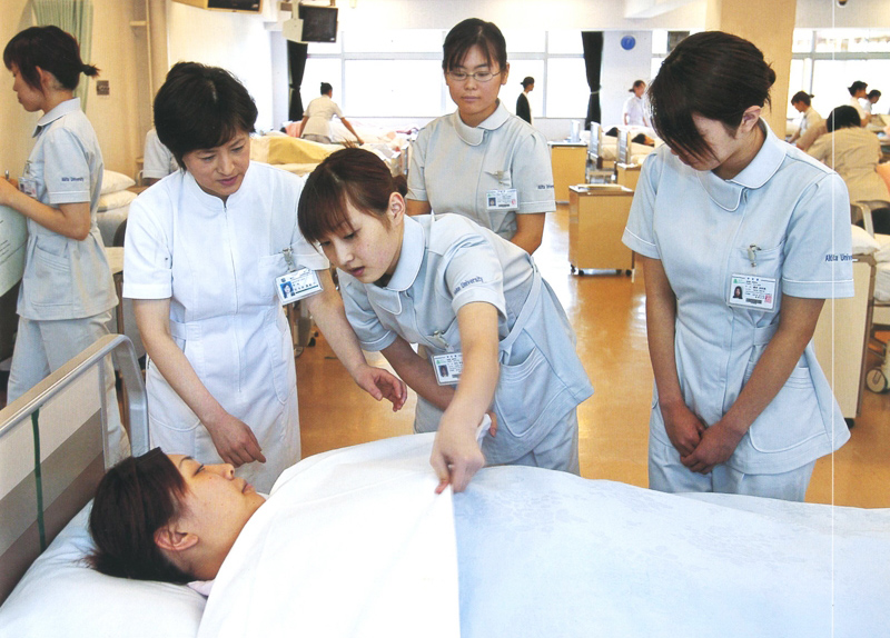 Liên thông Cao đẳng Điều dưỡng tại Hà Nội học 1,3 năm