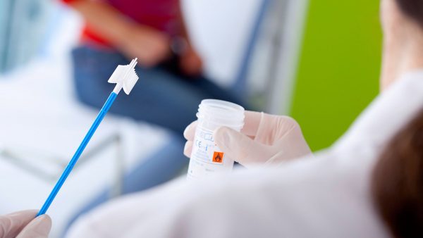 Xét nghiệm phụ khoa là một phần quan trọng trong chăm sóc sức khỏe phụ nữ